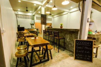 Good Day Hotel Chiang Mai Exterior photo